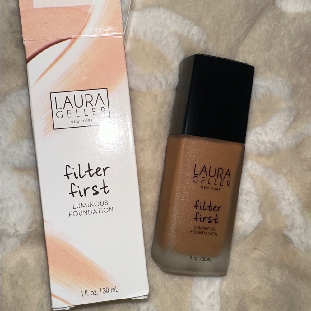 Laura Geller Filter First Luminous Foundation in Cognac - NEW